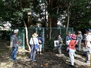 湖底から移転したお寺を巡る