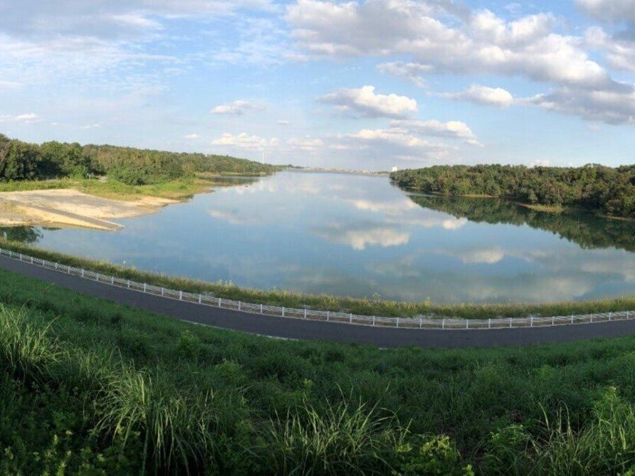 多摩湖に秋がやってきた